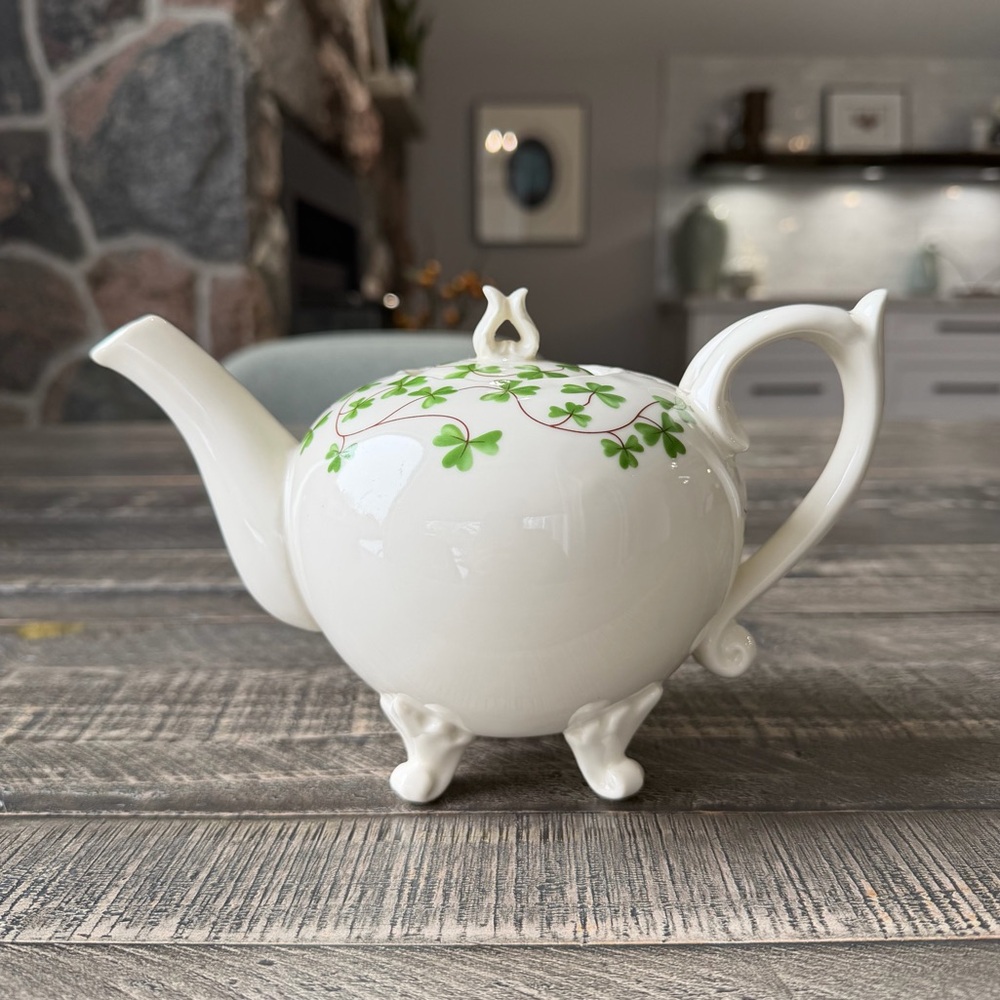 ☘️ Shannon Godinger Irish Shamrock Clover Footed Tea Pot☘️ - Picture 3 of 7